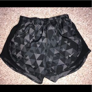 Women’s Nike Running Shorts (XS)